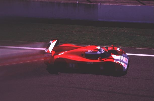 voiture1.jpg (22137 octets)